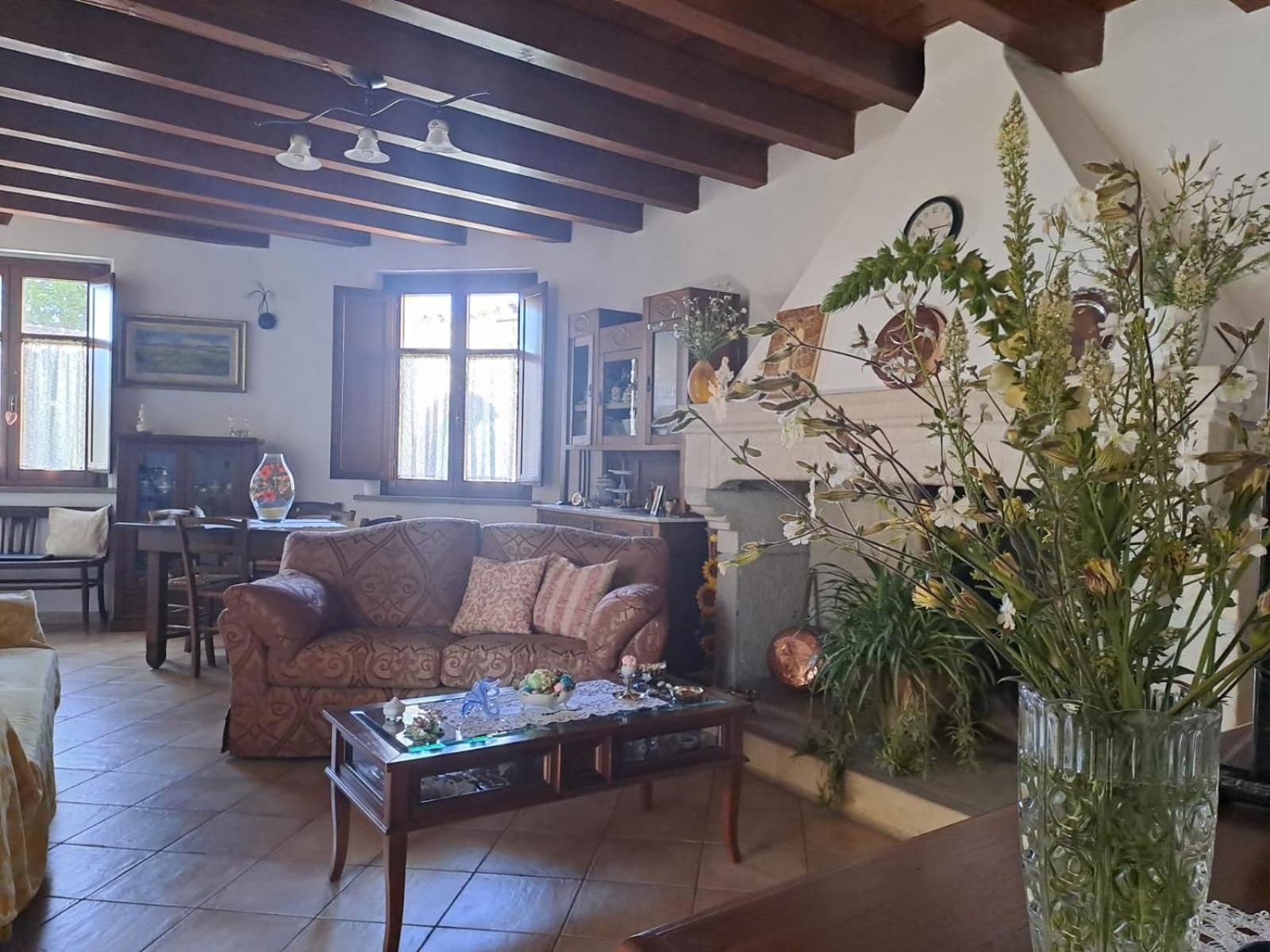 B&B S'Omu Antiga Nureci Exterior foto